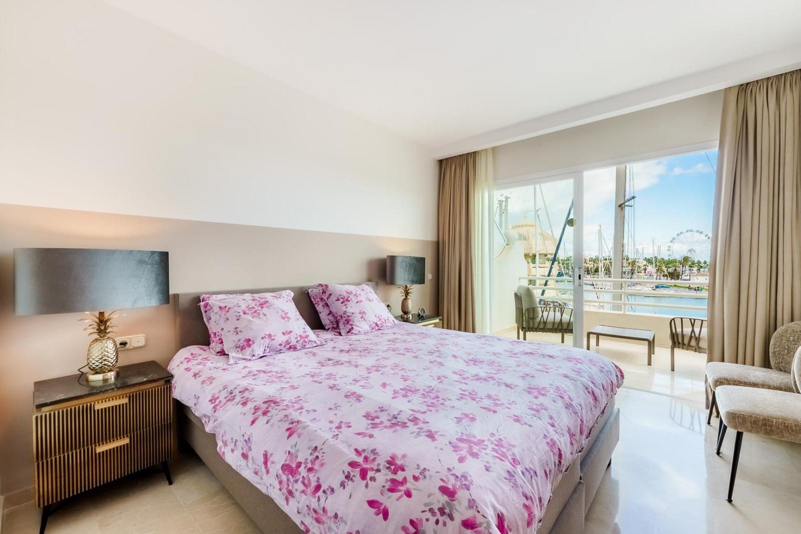 PROYECTO 12 - ÁTICO PUERTO MARINA 