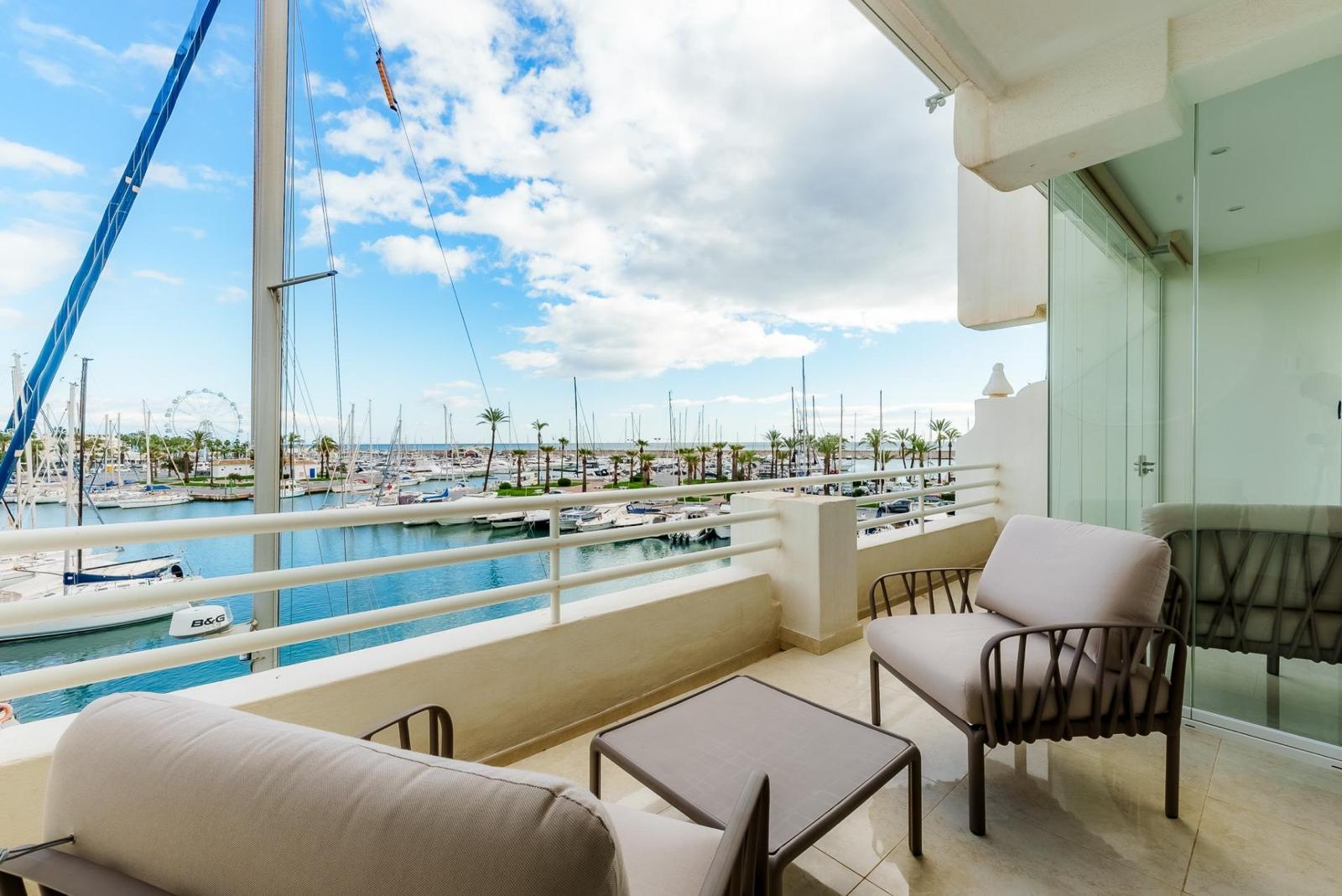 PROYECTO 12 - ÁTICO PUERTO MARINA 